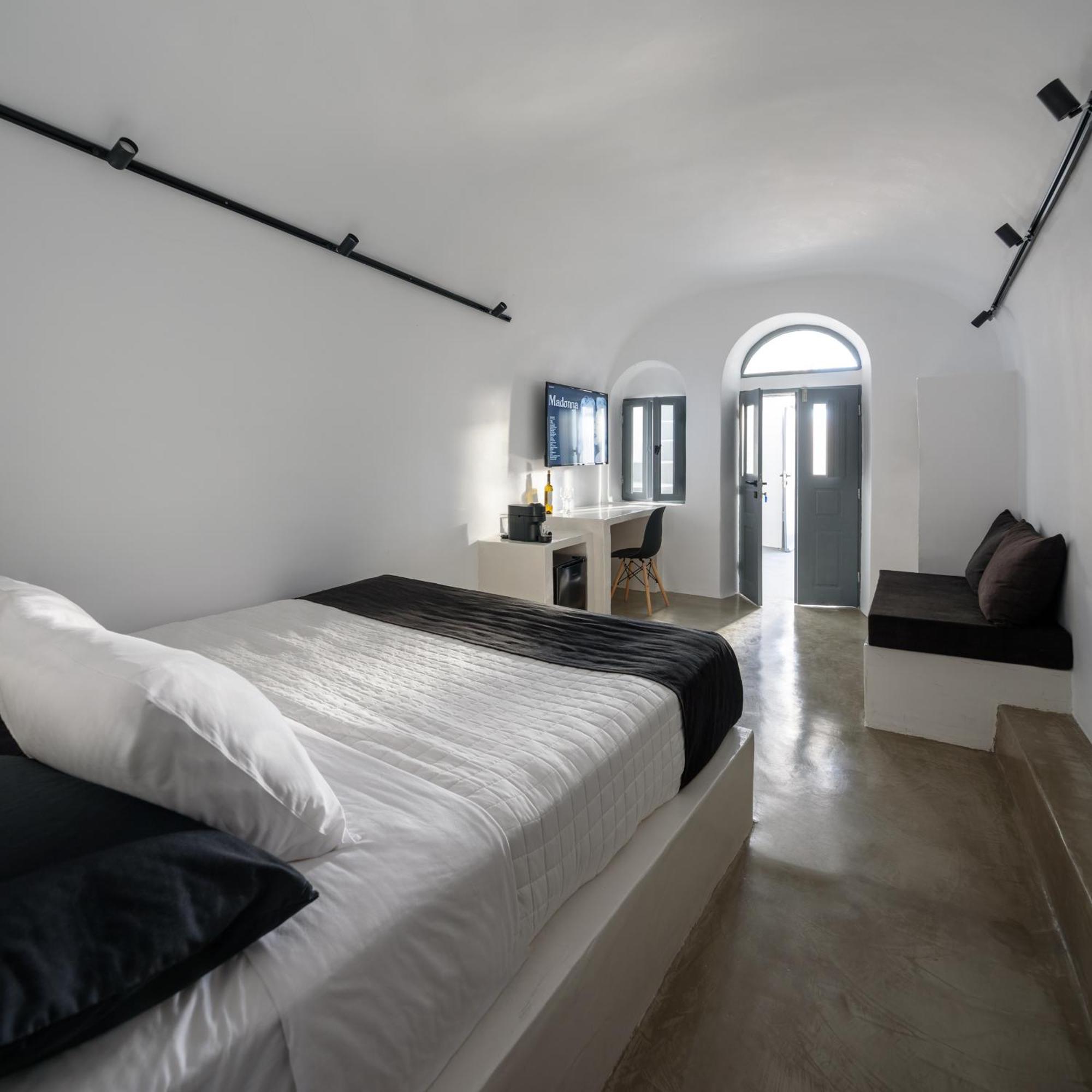 Pyrgos Cave Suites Pýrgos Exterior foto